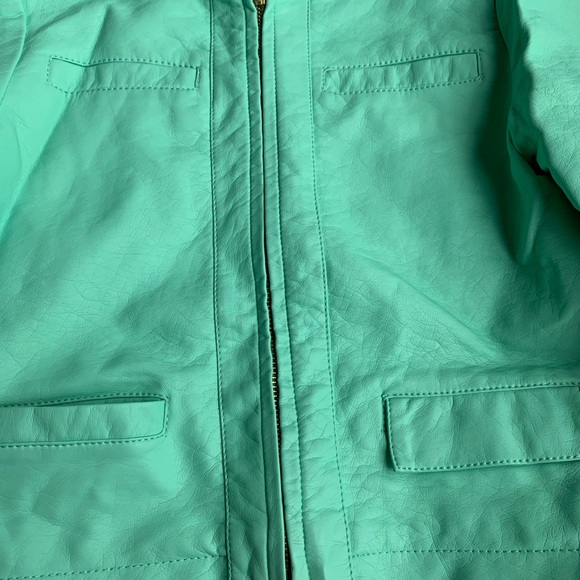 HEACH DOLLS GIRLS CROPPED FAUX LEATHER MOTO JACKET - Picture 3 of 8